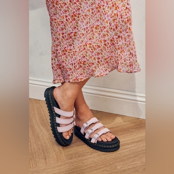 Dr. Martens Shoes - NWOT Dr. Martens Blaire Slide Platform Sandal Chalk Pink